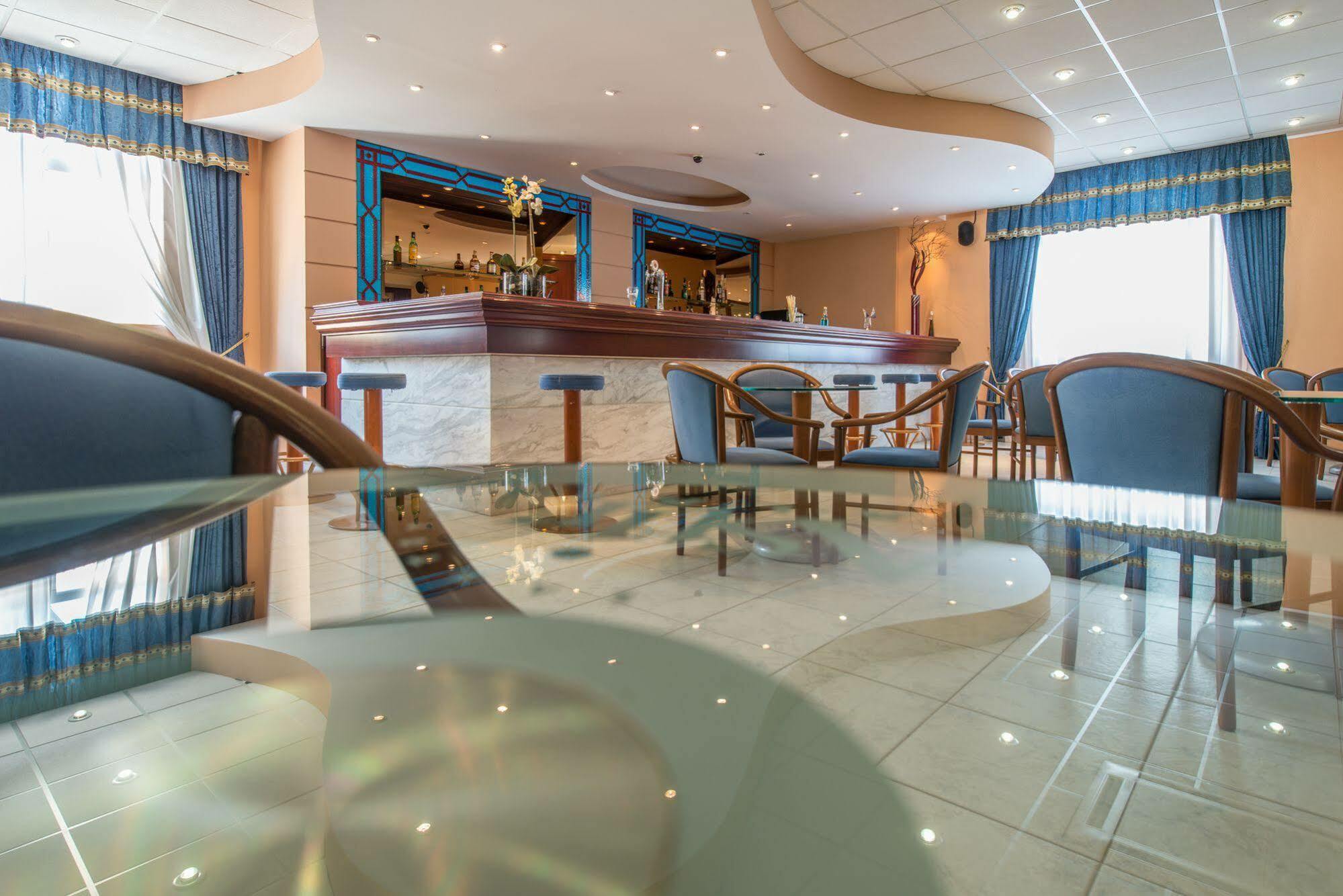 Astir Palace Hotel Laganas Bagian luar foto